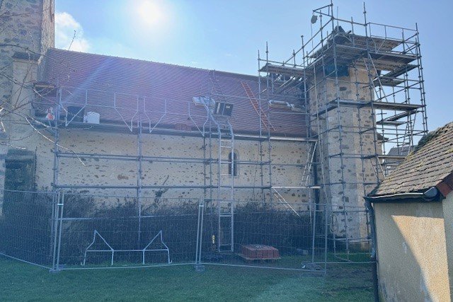 © CARON Couverture © CARON Couverture